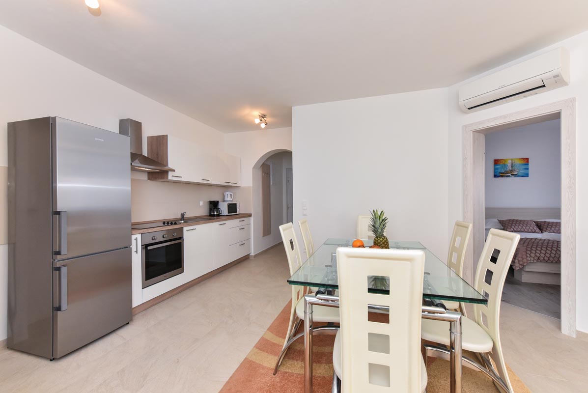 Private accommodation apartments Vrsi