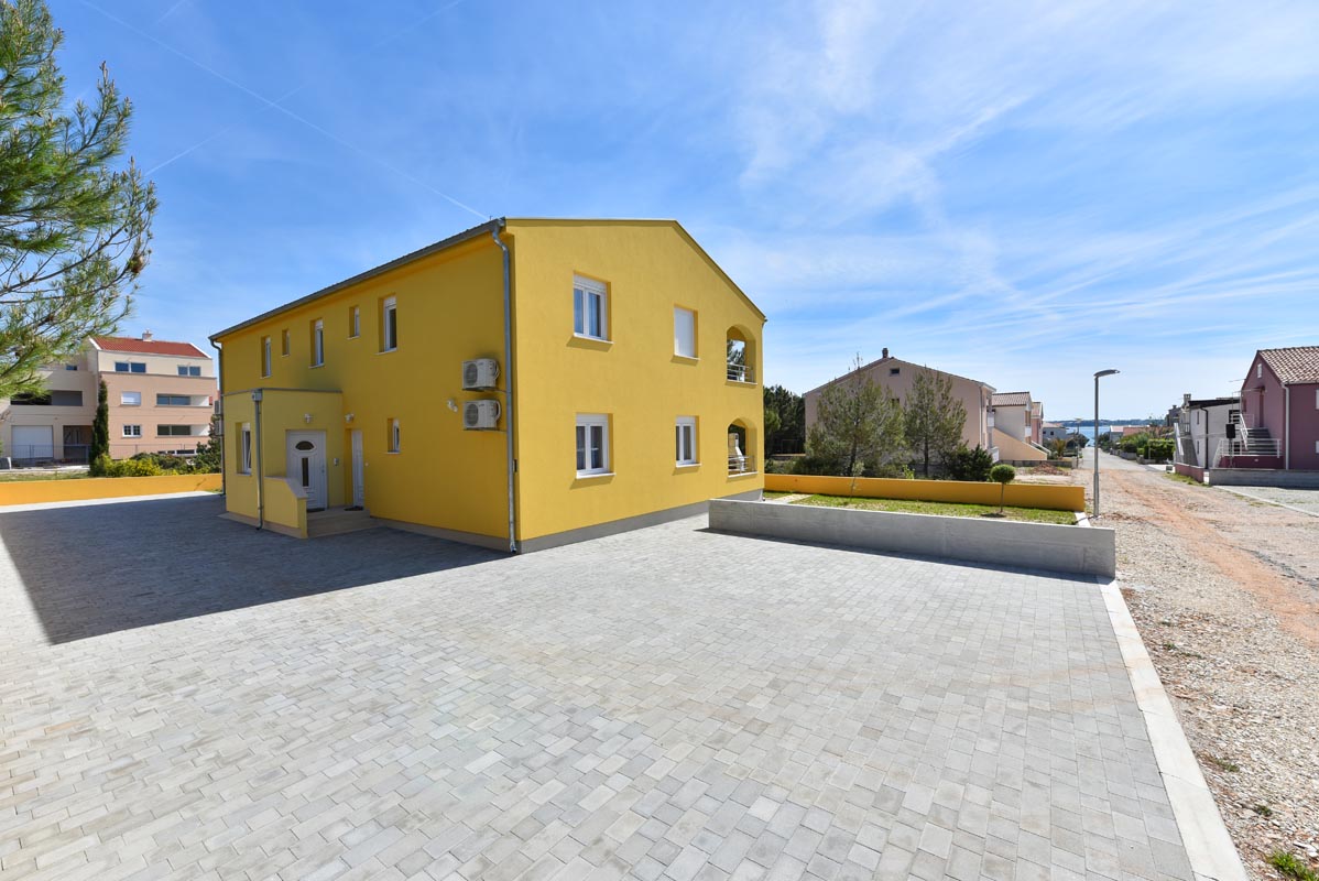 Private accommodation apartments Vrsi